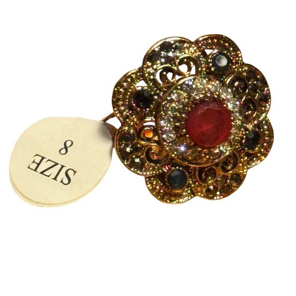 Fashion jewelry Gold tone and red round center stone Statement Ring size8 - Picture 1 of 6